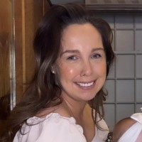 Laura Saint