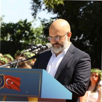 Hakan Bayülgen