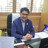 Rongji Wang