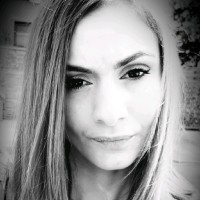 Lali Polychronova