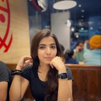 Dr. Swati Playa
