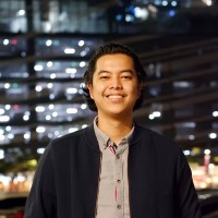 Raymund Comploma