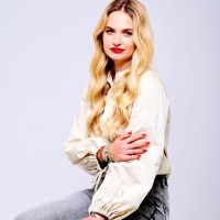 Aline S.