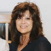 Dee Zombotti