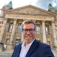 Dr. Erik Nils Voigt