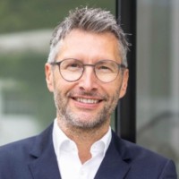 Wolfgang Erlebach