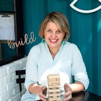 Karen Brokensha - Community Builder