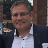 Simon Lee