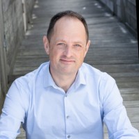 Brad Hevenor, Mai