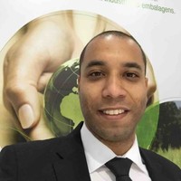 Robert Oliveira