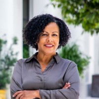 Evelyn Cruz