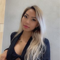 Kelly W.