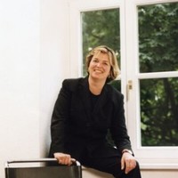 Claudia Dressler