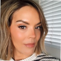 Miranda Post