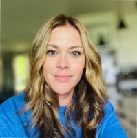 Lindsay Elliott