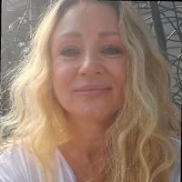 Janet Lapiak