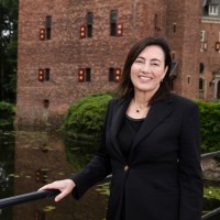 Kitty KoelemeijerKitty Koelemeijer is an Influencer