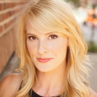 Lindsay Howe Ruth