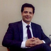Dr Amish Pathak