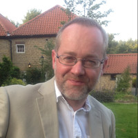 Daniel Hinge
