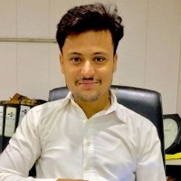 Malik Mustansar Raza