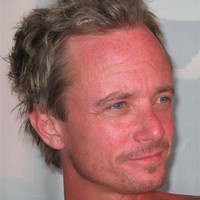 Stefan Larsson