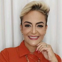 Roberta Bello