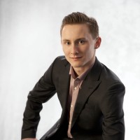 Dylan G.