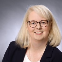 Yvonne Petry