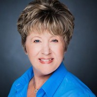 Loree Swanenburg