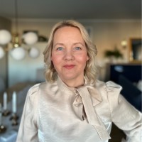 Louise K.