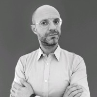 Leszek B.