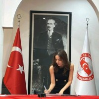 İrem Karaca