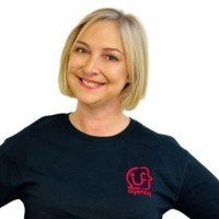 Angie Cave