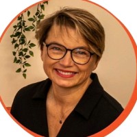 Céline Louise dit Lemière