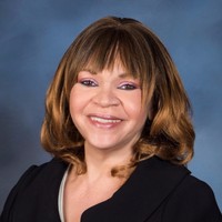 Sola Samuels, Aai