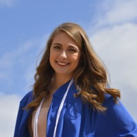 Nicolette Brinksneader