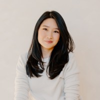 Helen Lee