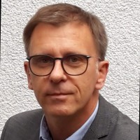 Ralf B. Decker