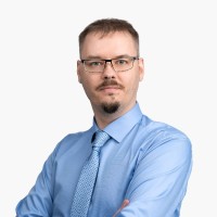 Tomas V.