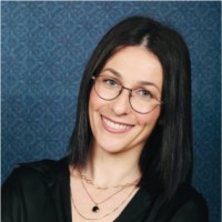Anna Plavnik