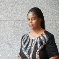 Deola Famak