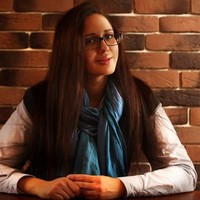 Елена Гусарова