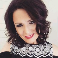 Mia (Mary) Marshall