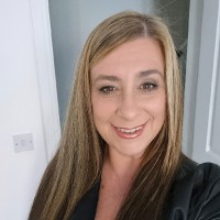 Sandra Davies