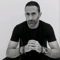 Arie S.
