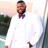 Ron Sneed Jr.
