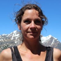 Karin Buth