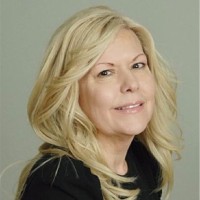 Kelly Hamilton