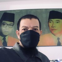 Firman Lubis